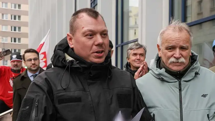 Pan Piotr decyzją sądu opuścił areszt