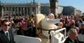 papież w czasie audiencji generalnej, 2004