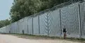 płot i straż graniczna na granicy polsko-białoruskiej