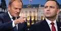 Donald Tusk, Karol Nawrocki w tle pałac prezydencki