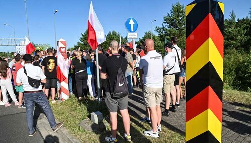 Zgromadzenie na granicy polsko-niemieckiej w Lubieszynie