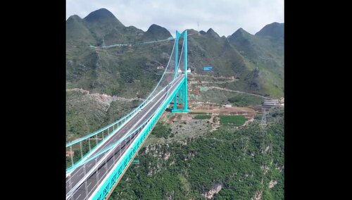 Huajiang Grand Canyon Bridge