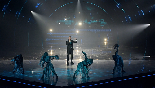 Krystian Ochman podczas finału Konkursu Eurowizji