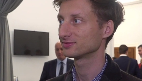 RMF FM: Poseł KO Franek Sterczewski przyłapany przez policję. Odmówił badania alkomatem