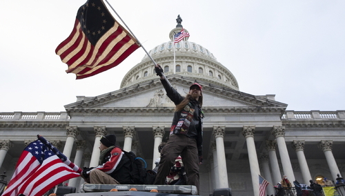 Zamieszki w Waszyngtonie. Cztery osoby nie żyją, ogłoszono stan wyjątkowy
