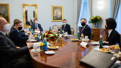 Dialog w Pałacu Prezydenckim w sprawie systemu wynagradzania nauczycieli