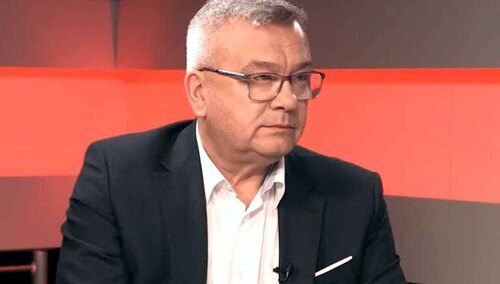 Poseł KO Artur Łącki