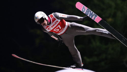 Polak Piotr Żyła podczas konkursu Letniej Grand Prix w skokach narciarskich w Wiśle