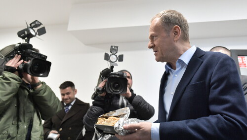 Tusk wprost o KPO: „Jak długo będzie rządził PiS, środków z KPO nie będzie”