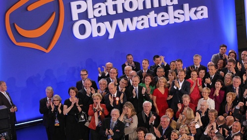 Była działaczka PO: „Mam wrażenie, że PO wysłała tych posłów, by rozwalić Hołownię od środka”