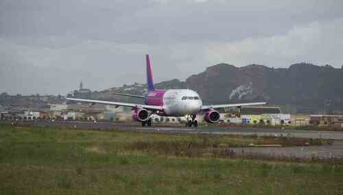 Samolot linii Wizz Air (zdj. ilustracyjne)