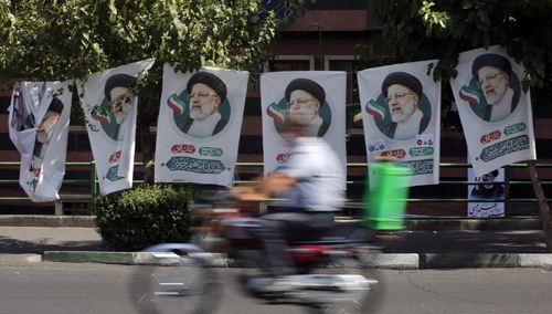 Wybory prezydenckie w Iranie. Kto jest faworytem?