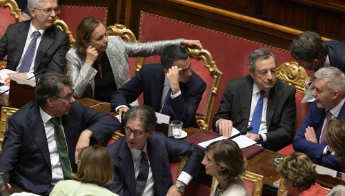 Włoska prasa o chaosie politycznym w kraju: Zaczyna się tragedia