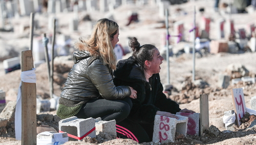 Masowa mogiła w Adiyaman