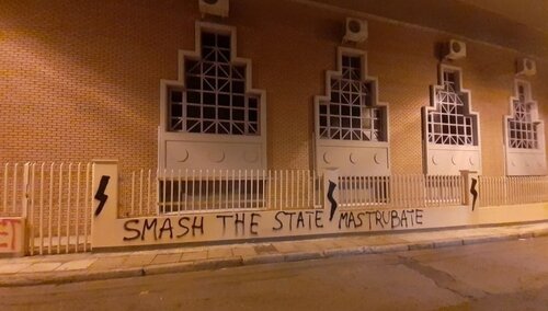 zdewastowany polski kościół w Atenach