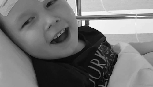 Ta historia poruszyła całą Polską. 3-letni Kazik wczoraj przegrał walkę z rakiem