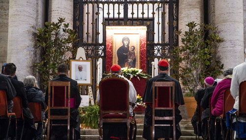 Różaniec w bazylice Matki Bożej Większej