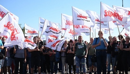 Protest "S" - zdjęcie poglądowe