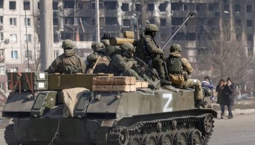 Brytyjskie ministerstwo obrony: Siły rosyjskie posuwają się w kierunku Siewierska