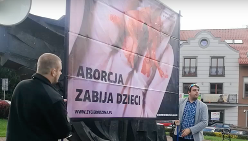 Druga ze studentek medycyny, które chciały mścić się na pacjentkach przeprasza i… atakuje prolajferkę