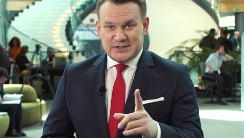 „A jak Cię złapią za rękę to mów, że to nie Twoja ręka…”. Dominik Tarczyński punktuje opozycję [WIDEO]