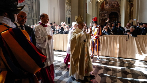 Leon XIV w Bazylice Laterańskiej