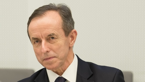 Awaryjne lądowanie samolotu z Grodzkim na pokładzie. Są nowe informacje