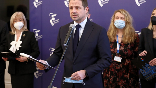 „Straszy mnie prokuraturą. Skrajna bezczelność”. Trzaskowski buńczucznie odpowiada min. Czarnkowi