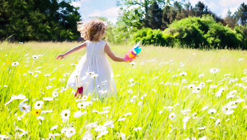 Rząd Francji szokuje! Można wszczepić implant antykoncepcyjny 10-latce