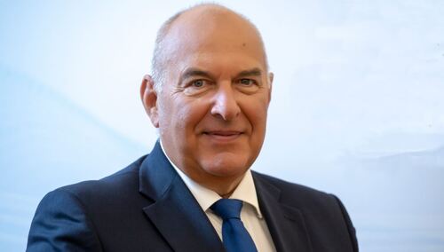 Minister Finansów: Ważne, byśmy nie obcinali teraz pieniędzy na programy społeczne