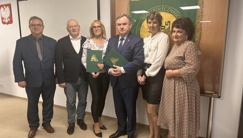 Podwyżki dla pracowników KRUS. Solidarność wynegocjowała porozumienie