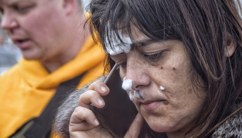 Kobieta ranna po rosyjskim ostrzale Odessy