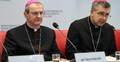 Od lewej: abp Tadeusz Wojda SAC, bp Wojciech Osial