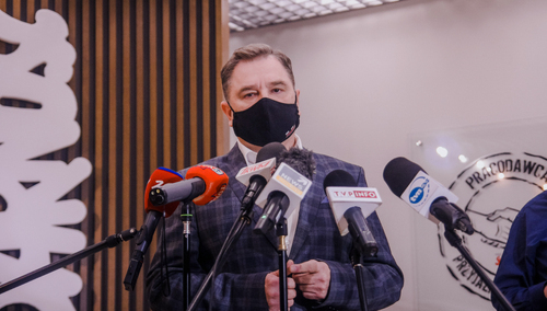 Niedziela 6 grudnia będzie handlowa? Solidarność zabiera głos: "Jesteśmy zbulwersowani"