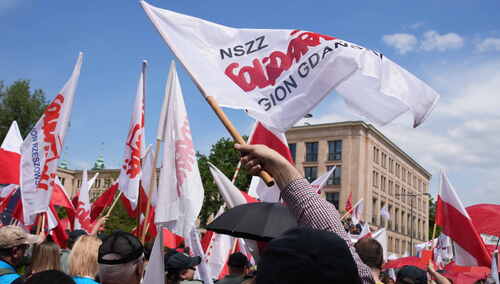 Demonstracja pracowników i funkcjonariuszy KAS