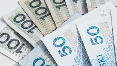 GUS podał dane o wynagrodzeniach w październiku