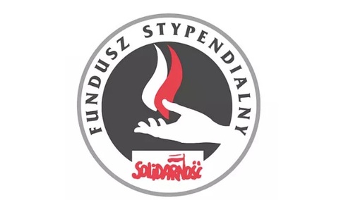 Apel o wpłaty na Fundusz Stypendialny. „Pomóżmy młodym ludziom, przynieśmy im, ich Rodzinom – Nadzieję i Solidarność”