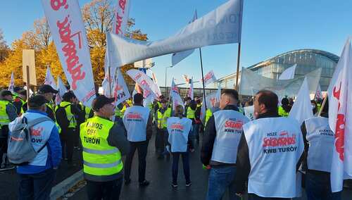 Relacja z protestu w Luksemburgu. "Solidarność" zamyka TSUE