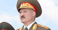 Aleksander Łukaszenka w mundurze