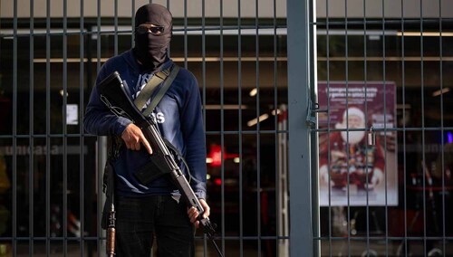 Członek uzbrojonej grupy cywilnej, znanej jako colectivos