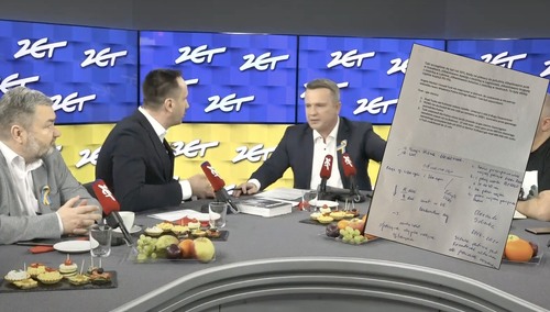 Janusz Kowalski wyproszony ze studia. Profil audycji udostępnił jego notatki [FOTO]