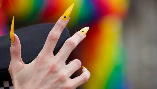 "Można wybrać rasę, płeć, kolor włosów lub oczu." Wirtualne "targi" dzieci dla homoseksualistów