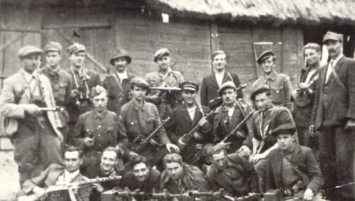 Oddział Antoniego Kopaczewskiego "Lwa" (pierwszy z lewej)