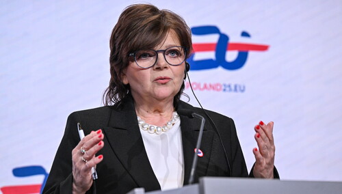 Minister zdrowia Izabela Leszczyna 