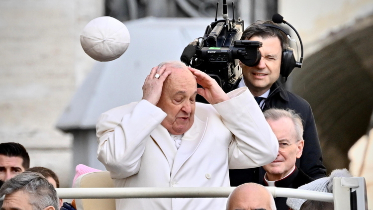 Papież Franciszek na Placu św. Piotra