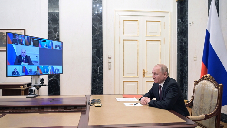 Rosja: Putin postawił siły odstraszania nuklearnego w stan gotowości