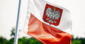 Flaga z Godłem Polski