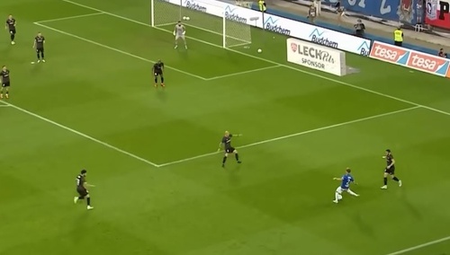 Dreszczowiec w Poznaniu. Lech ostatecznie wygrywa z Vikingurem