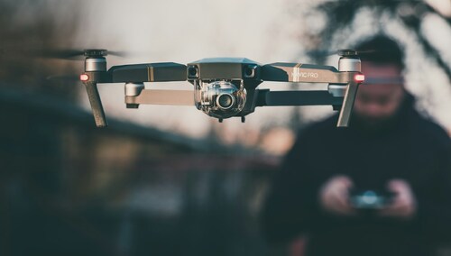 Dron, zdjęcie podglądowe