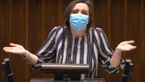 „Unia rzuciła kość za 260 mld zł”. Zaskakujące słowa… Klaudii Jachiry. Internauci: „Transfer do Konfederacji?”